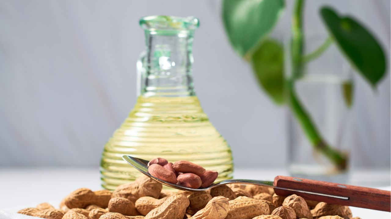 Cold Pressed Peanut Oil - Smiley Naturals
